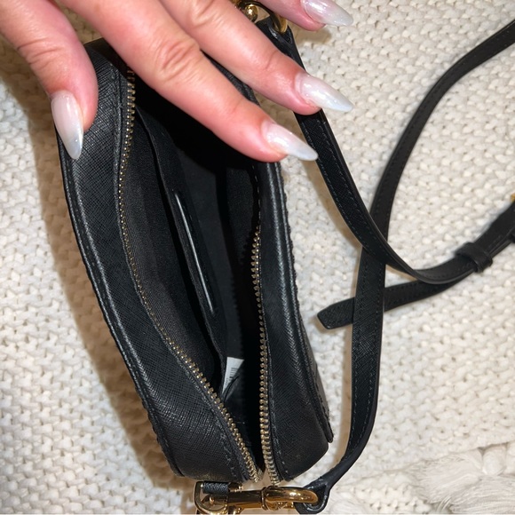 Marc Jacobs Cross Body Leather Purse - Picture 4 of 4